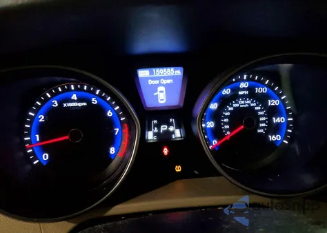 2014 Hyundai Elantra Gt z USA, uszkodzony, nr VIN KMHD35LH3EU224088